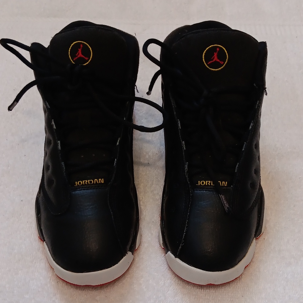 Jordan retro 13. Size 3youth. Black/wht/red